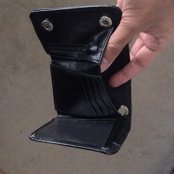 Wallet - Picture 4 of 4